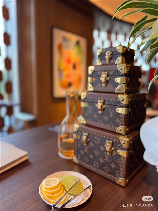 2026124135739533 100